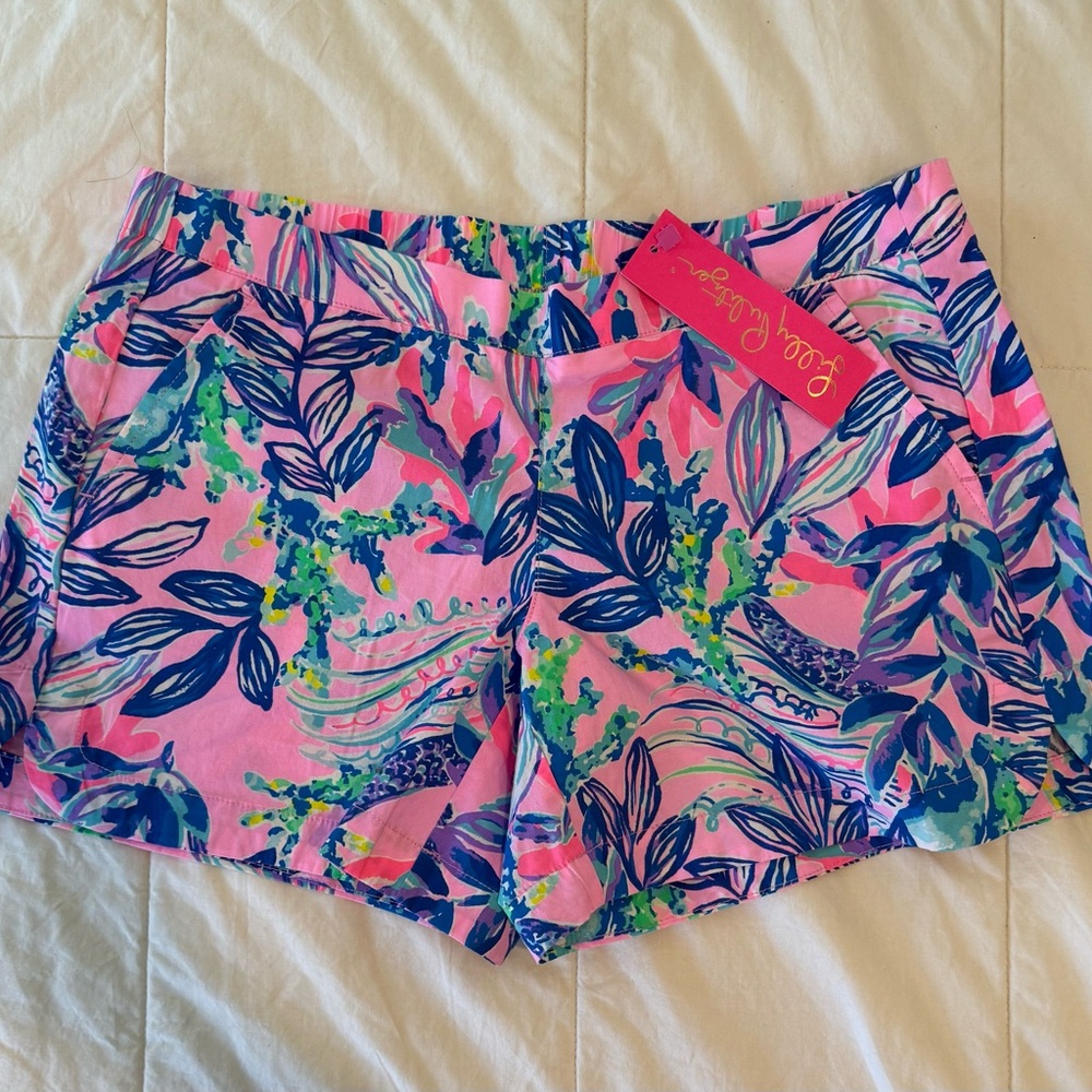 Lilly Pulitzer NWT Ocean View Shorts size Small in Just a Lil Jelly